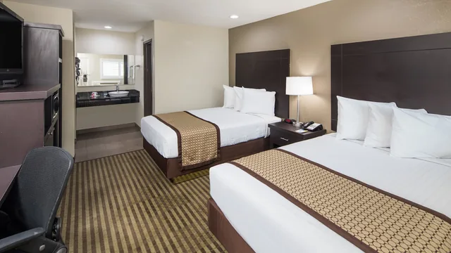 Days Inn by Wyndham El Centro photo 2