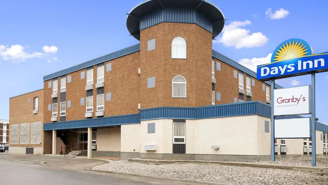 Days Inn by Wyndham Estevan photo 8