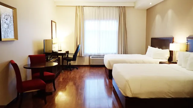 Days Inn & Suites by Wyndham Fort Saskatchewan photo 4