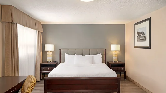 Days Inn by Wyndham Fredericton photo 5