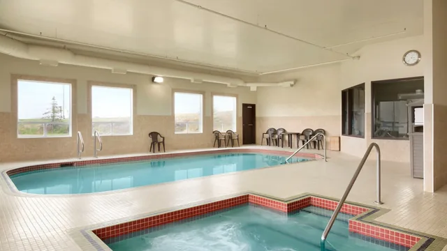 Days Inn by Wyndham Innisfail photo 7
