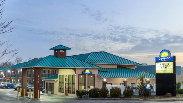 Days Inn by Wyndham Jackson photo 9
