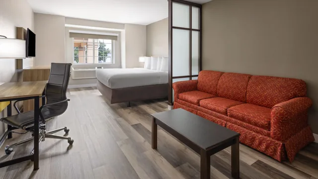 Days Inn by Wyndham Jackson Downtown photo 9