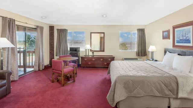 Days Inn by Wyndham Jackson photo 4