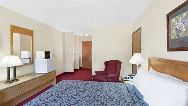 Days Inn by Wyndham Jackson photo 10