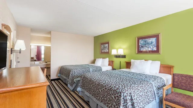 Days Inn by Wyndham Jackson photo 11