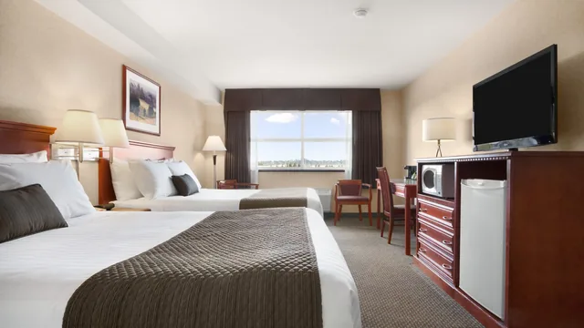 Days Inn & Suites by Wyndham Langley photo 9