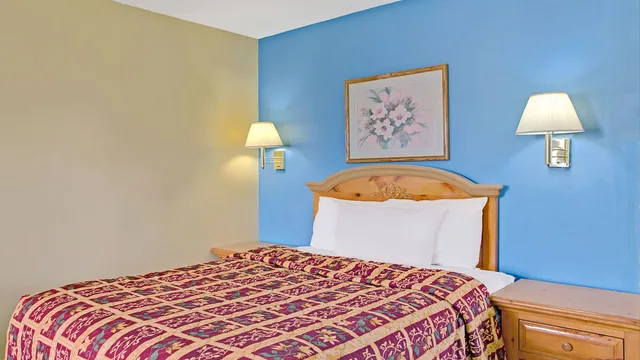 Days Inn by Wyndham Lehi photo 7