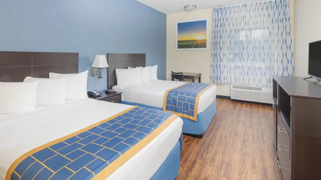 Days Inn by Wyndham Macon I-75 North photo 9