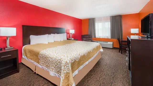 Days Inn by Wyndham Mexico photo 3