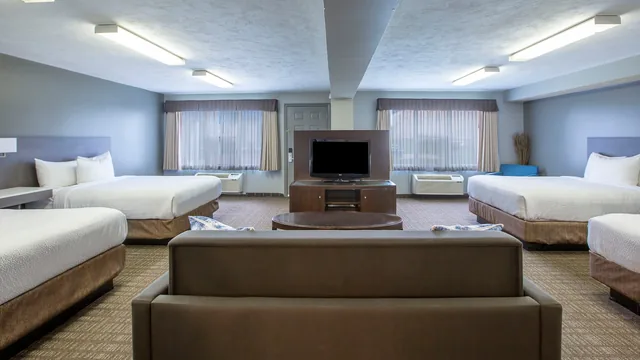 Days Inn & Suites by Wyndham Moncton photo 12