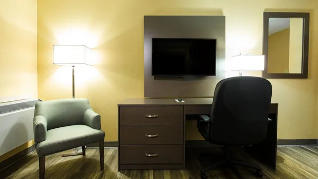 Days Inn by Wyndham Fallsview photo 10