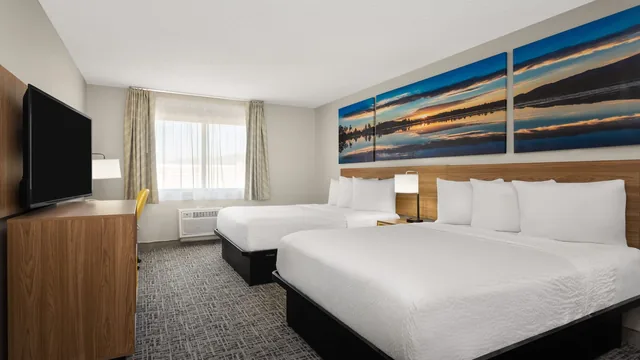 Days Inn by Wyndham Rawlins photo 8