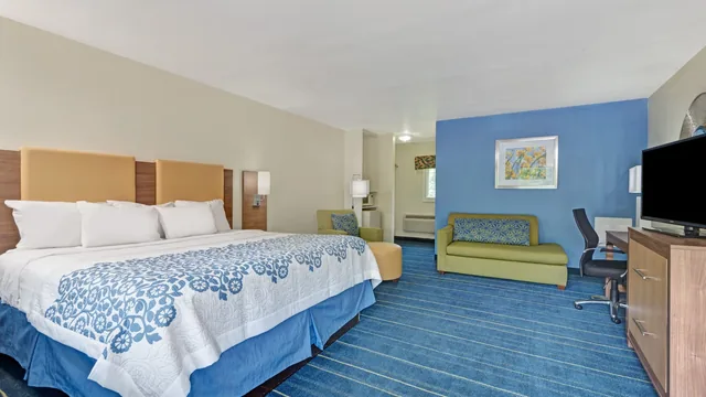 Days Inn by Wyndham Ridgefield photo 8