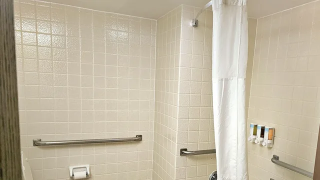 Days Inn by Wyndham Rolla photo 4