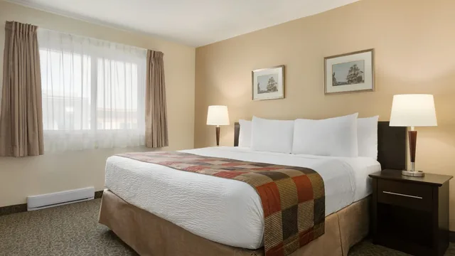 Days Inn by Wyndham Montreal East photo 4