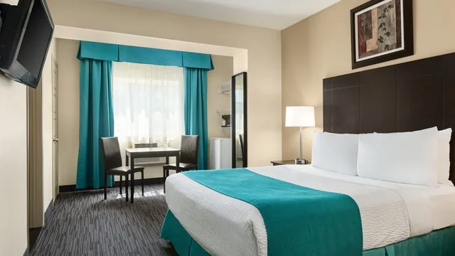 Days Inn by Wyndham Montreal East photo 5