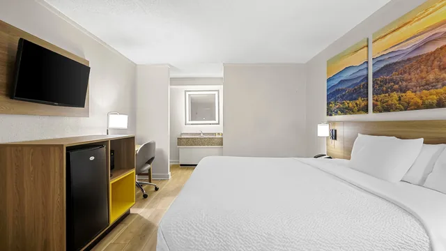 Days Inn by Wyndham Salem photo 3