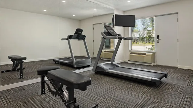 Days Inn by Wyndham Sarnia Harbourfront photo 11