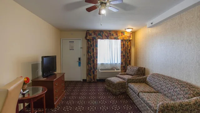 Days Inn by Wyndham Shenandoah photo 12