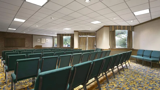 Days Inn by Wyndham Sidney OH photo 10