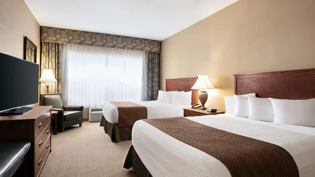 Days Inn & Suites by Wyndham Strathmore photo 6