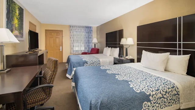 Days Inn by Wyndham Thomaston photo 9