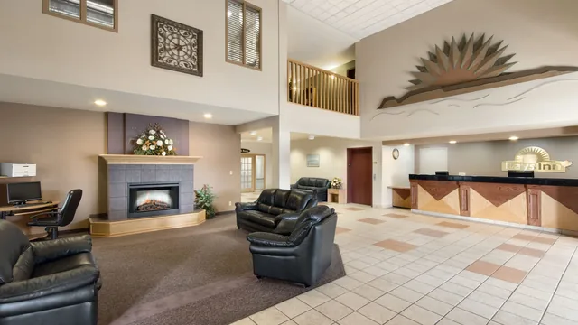 Days Inn & Suites by Wyndham Thunder Bay photo 5