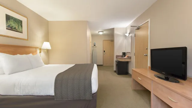 Days Inn & Suites by Wyndham Thunder Bay photo 7