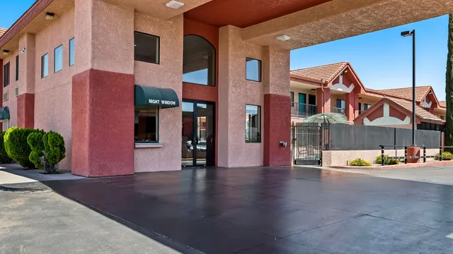 Days Inn by Wyndham Tucson Airport photo 8