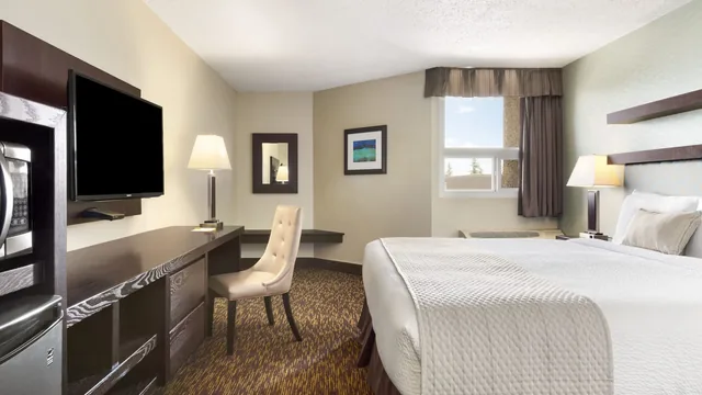 Days Inn by Wyndham Vermilion photo 4