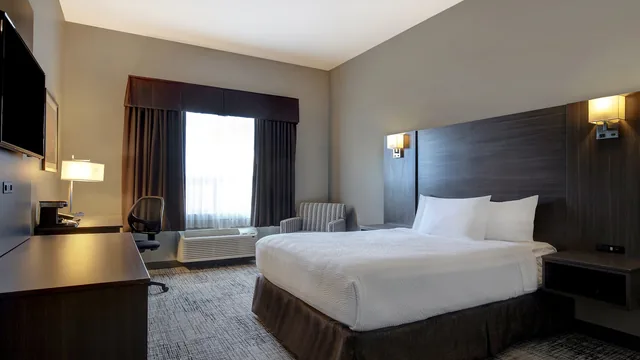 Days Inn & Suites by Wyndham Warman photo 4