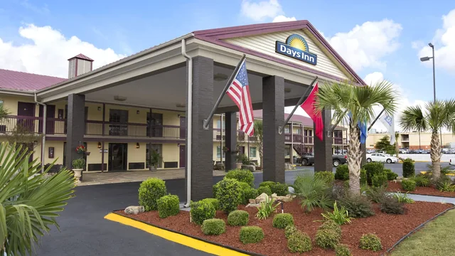 Days Inn by Wyndham West Memphis photo 5