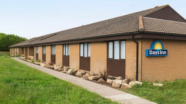 Days Inn by Wyndham Sutton Scotney South photo 7