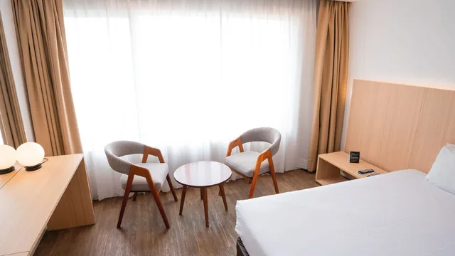 Dazzler by Wyndham Lima Miraflores photo 8