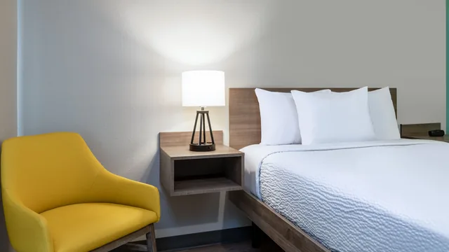 ECHO Suites Extended Stay by Wyndham Sterling photo 6