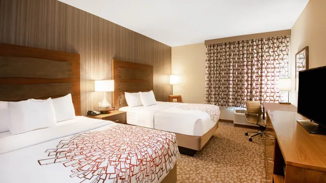 La Quinta Inn & Suites by Wyndham Durango photo 4