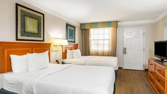 La Quinta Inn by Wyndham El Paso West photo 4