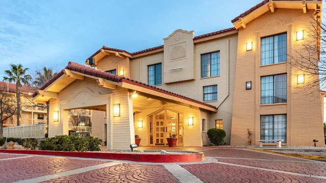 La Quinta Inn by Wyndham El Paso West photo 9