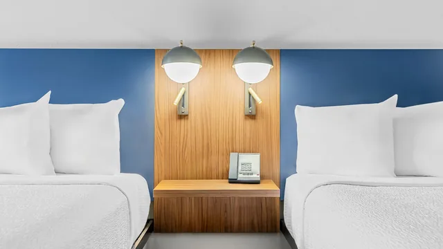 La Quinta Inn by Wyndham Huntsville Research Park photo 6