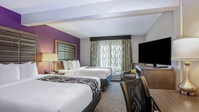La Quinta Inn & Suites by Wyndham Kearney photo 4