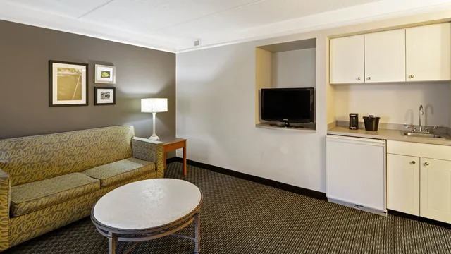 La Quinta Inn & Suites by Wyndham Macon photo 4