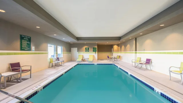 La Quinta Inn & Suites by Wyndham Memphis Downtown photo 9