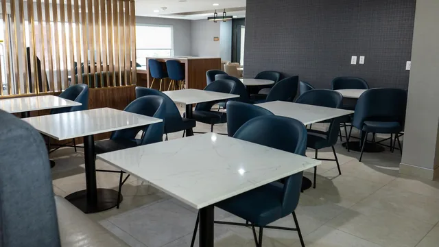 La Quinta Inn & Suites by Wyndham Dallas Mesquite photo 5