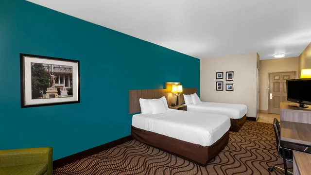 La Quinta Inn & Suites by Wyndham Midland North photo 5