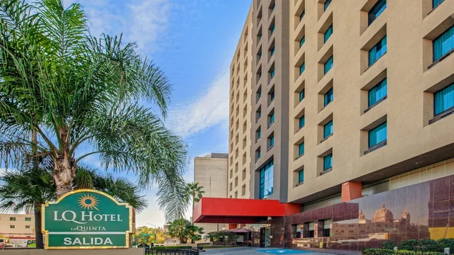 La Quinta by Wyndham Monterrey Centro photo 6