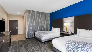 La Quinta Inn & Suites by Wyndham Odessa N. - Sienna Tower