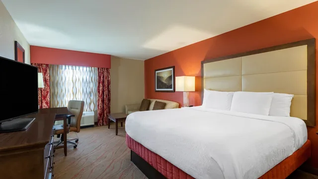 La Quinta Inn & Suites by Wyndham Pigeon Forge photo 7
