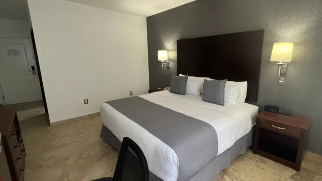 La Quinta by Wyndham Reynosa photo 4