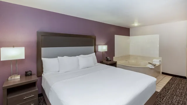 La Quinta Inn & Suites by Wyndham Rockwall photo 6